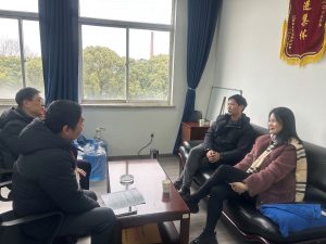 南昌縣小藍(lán)經(jīng)開(kāi)區(qū)科技創(chuàng)新服務(wù)中心赴江西制藥宣導(dǎo)惠企政策